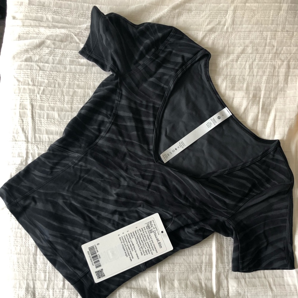 Lululemon shirt